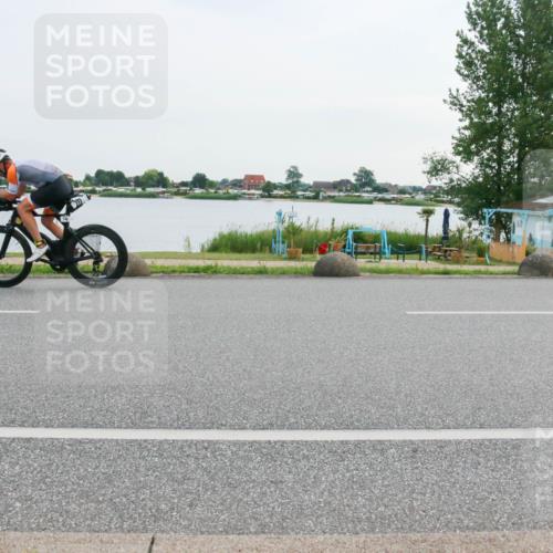 15.06.2025 - 27. Vierlanden-Triathlon H.Heesch http://msf.ph/oto/8032084 15.06.2025 10:38:57 Radfahren 17, 145 meine-sportfotos.de