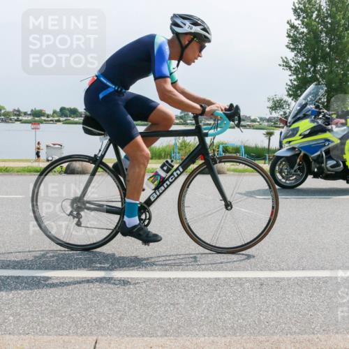 21.06.2025 - 27. Vierlanden-Triathlon H.Heesch http://msf.ph/oto/8032195 15.06.2025 11:35:50 Radfahren 70, 735, 736 meine-sportfotos.de