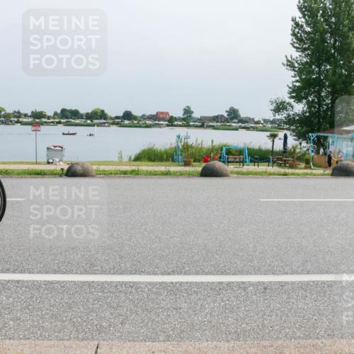 21.06.2025 - 27. Vierlanden-Triathlon H.Heesch http://msf.ph/oto/8032276 15.06.2025 11:36:16 Radfahren 651, 702, 725, 764 meine-sportfotos.de