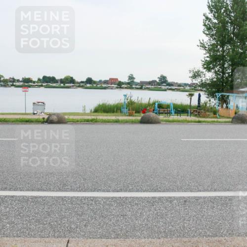 15.06.2025 - 27. Vierlanden-Triathlon H.Heesch http://msf.ph/oto/8032306 15.06.2025 10:39:26 Radfahren 46, 209, 281, 294 meine-sportfotos.de