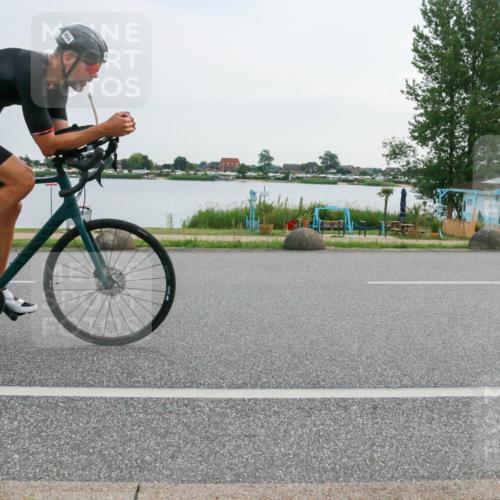 15.06.2025 - 27. Vierlanden-Triathlon H.Heesch http://msf.ph/oto/8032411 15.06.2025 10:39:39 Radfahren 3, 59, 67, 204, 404 meine-sportfotos.de