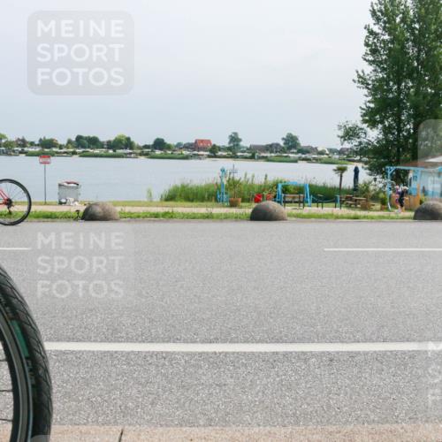 21.06.2025 - 27. Vierlanden-Triathlon H.Heesch http://msf.ph/oto/8032546 15.06.2025 11:37:48 Radfahren 683, 691, 759 meine-sportfotos.de