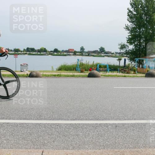 21.06.2025 - 27. Vierlanden-Triathlon H.Heesch http://msf.ph/oto/8032783 15.06.2025 11:39:04 Radfahren 227, 732, 733 meine-sportfotos.de