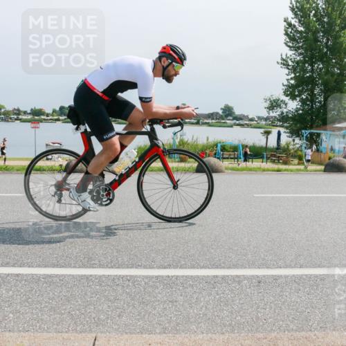 21.06.2025 - 27. Vierlanden-Triathlon H.Heesch http://msf.ph/oto/8032829 15.06.2025 11:39:17 Radfahren 220, 641, 667, 723, 746, 808 meine-sportfotos.de