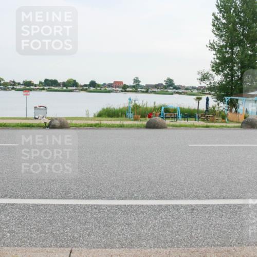 15.06.2025 - 27. Vierlanden-Triathlon H.Heesch http://msf.ph/oto/8032960 15.06.2025 10:40:57 Radfahren 116, 416 meine-sportfotos.de