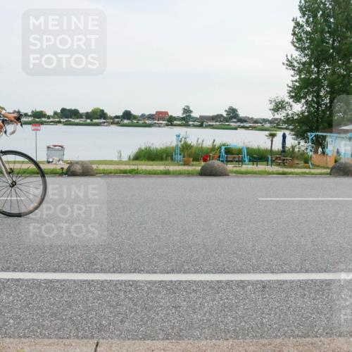 15.06.2025 - 27. Vierlanden-Triathlon H.Heesch http://msf.ph/oto/8033030 15.06.2025 10:41:09 Radfahren 152, 187, 275, 289, 432, 1398 meine-sportfotos.de