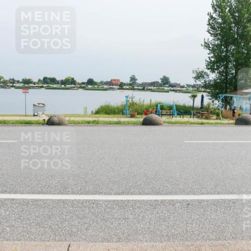 21.06.2025 - 27. Vierlanden-Triathlon H.Heesch http://msf.ph/oto/8033175 15.06.2025 11:40:02 Radfahren 654, 685, 743 meine-sportfotos.de