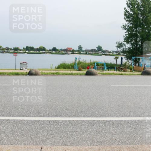 21.06.2025 - 27. Vierlanden-Triathlon H.Heesch http://msf.ph/oto/8033318 15.06.2025 11:40:24 Radfahren  meine-sportfotos.de