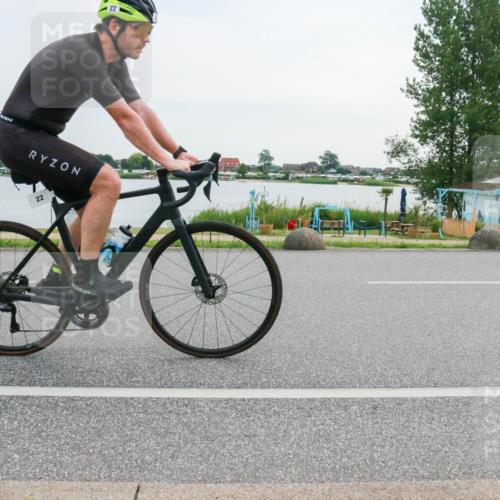 15.06.2025 - 27. Vierlanden-Triathlon H.Heesch http://msf.ph/oto/8033440 15.06.2025 10:41:44 Radfahren 22, 45, 93, 172 meine-sportfotos.de