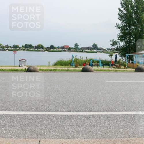 21.06.2025 - 27. Vierlanden-Triathlon H.Heesch http://msf.ph/oto/8033478 15.06.2025 11:40:30 Radfahren 647, 694, 707, 710, 740 meine-sportfotos.de