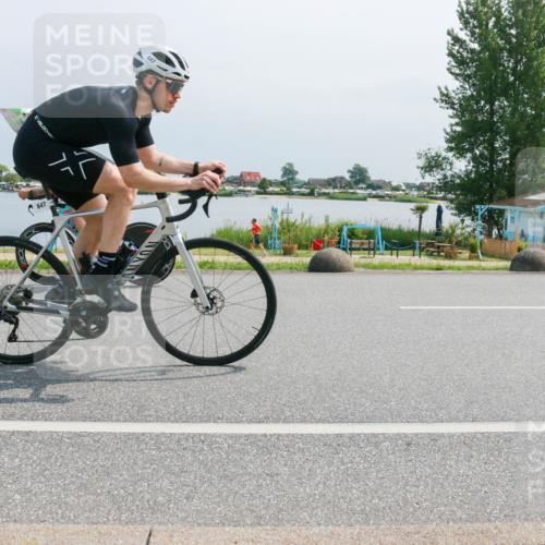 21.06.2025 - 27. Vierlanden-Triathlon H.Heesch http://msf.ph/oto/8033509 15.06.2025 11:40:33 Radfahren 206, 647, 678, 694, 707, 710, 740, 760 meine-sportfotos.de