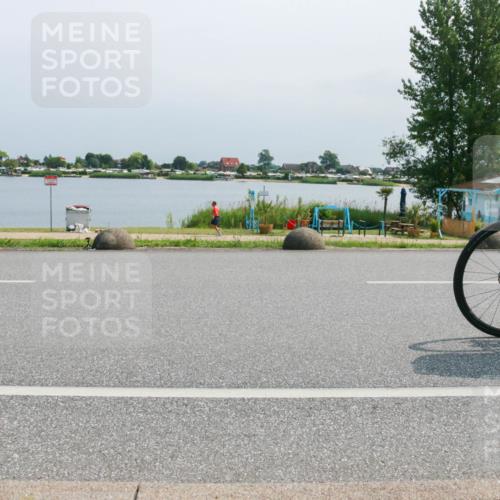 21.06.2025 - 27. Vierlanden-Triathlon H.Heesch http://msf.ph/oto/8033523 15.06.2025 11:40:33 Radfahren 206, 647, 678, 694, 707, 710, 740, 760 meine-sportfotos.de