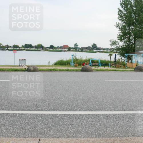 15.06.2025 - 27. Vierlanden-Triathlon H.Heesch http://msf.ph/oto/8033608 15.06.2025 10:41:47 Radfahren 22, 45, 93, 205 meine-sportfotos.de