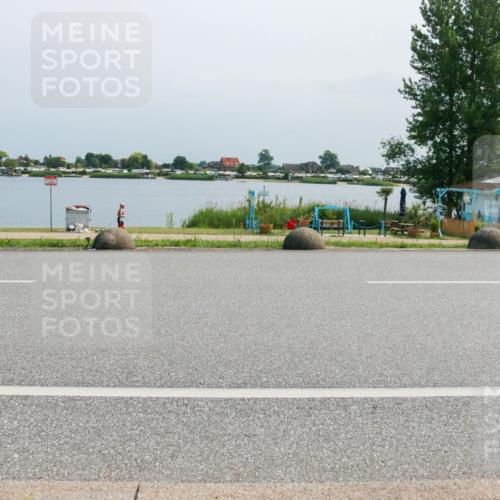 21.06.2025 - 27. Vierlanden-Triathlon H.Heesch http://msf.ph/oto/8033619 15.06.2025 11:40:55 Radfahren 200, 722 meine-sportfotos.de
