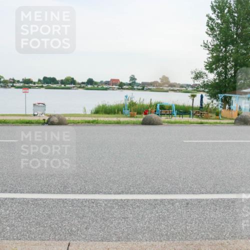 15.06.2025 - 27. Vierlanden-Triathlon H.Heesch http://msf.ph/oto/8034214 15.06.2025 10:42:40 Radfahren 199 meine-sportfotos.de