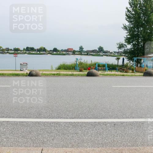 21.06.2025 - 27. Vierlanden-Triathlon H.Heesch http://msf.ph/oto/8034344 15.06.2025 11:41:31 Radfahren 705, 831 meine-sportfotos.de