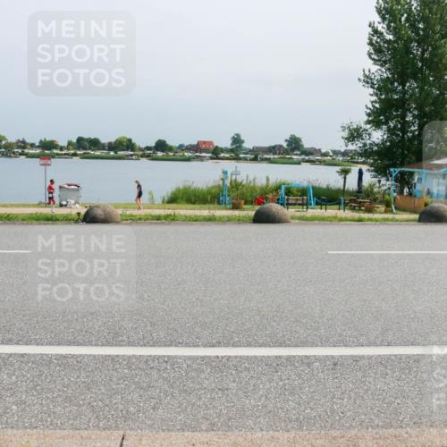 21.06.2025 - 27. Vierlanden-Triathlon H.Heesch http://msf.ph/oto/8034565 15.06.2025 11:42:33 Radfahren 48, 751, 762, 859 meine-sportfotos.de