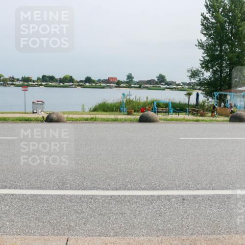 21.06.2025 - 27. Vierlanden-Triathlon H.Heesch http://msf.ph/oto/8034715 15.06.2025 11:42:57 Radfahren 217, 642 meine-sportfotos.de