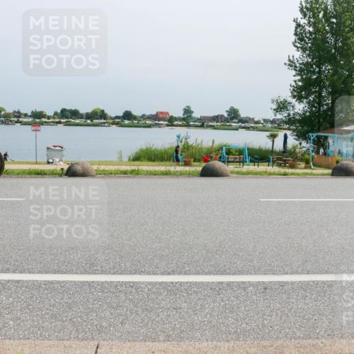 21.06.2025 - 27. Vierlanden-Triathlon H.Heesch http://msf.ph/oto/8034959 15.06.2025 11:43:16 Radfahren 681, 741, 810 meine-sportfotos.de