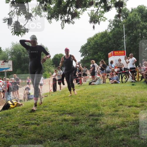 21.06.2025 - 27. Vierlanden-Triathlon KatJ http://msf.ph/oto/8035243 15.06.2025 11:19:56 Schwimmen 899, 915, 964 meine-sportfotos.de