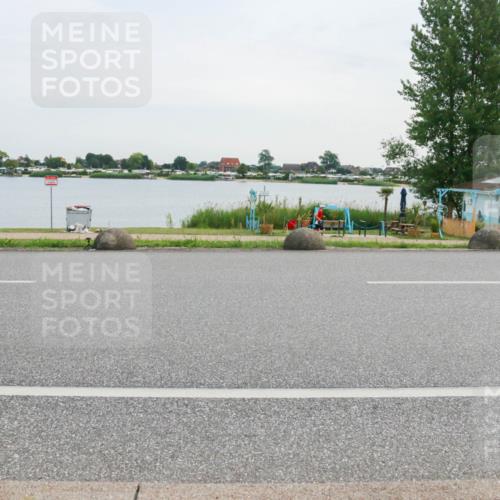 15.06.2025 - 27. Vierlanden-Triathlon H.Heesch http://msf.ph/oto/8035406 15.06.2025 10:45:02 Radfahren 188, 196, 233, 345, 437, 439, 467 meine-sportfotos.de