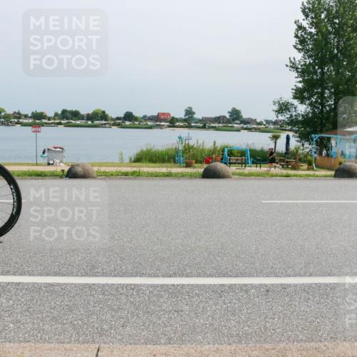 21.06.2025 - 27. Vierlanden-Triathlon H.Heesch http://msf.ph/oto/8035519 15.06.2025 11:44:07 Radfahren 163, 683, 691, 793, 820 meine-sportfotos.de