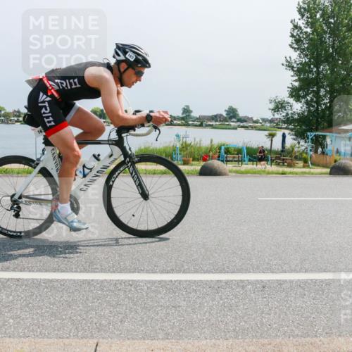 21.06.2025 - 27. Vierlanden-Triathlon H.Heesch http://msf.ph/oto/8035582 15.06.2025 11:44:07 Radfahren 163, 683, 691, 793, 820 meine-sportfotos.de