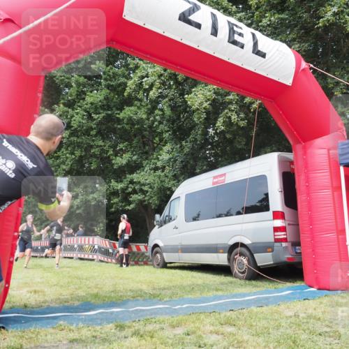 21.06.2025 - 27. Vierlanden-Triathlon KatJ http://msf.ph/oto/8036348 15.06.2025 11:25:17 Schwimmen  meine-sportfotos.de