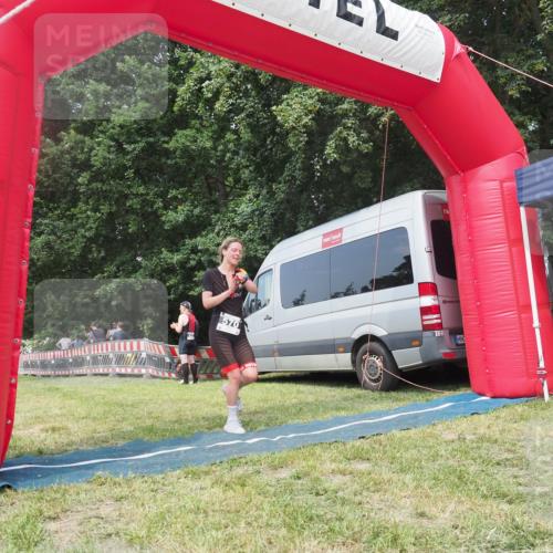 21.06.2025 - 27. Vierlanden-Triathlon KatJ http://msf.ph/oto/8036604 15.06.2025 11:25:35 Schwimmen  meine-sportfotos.de