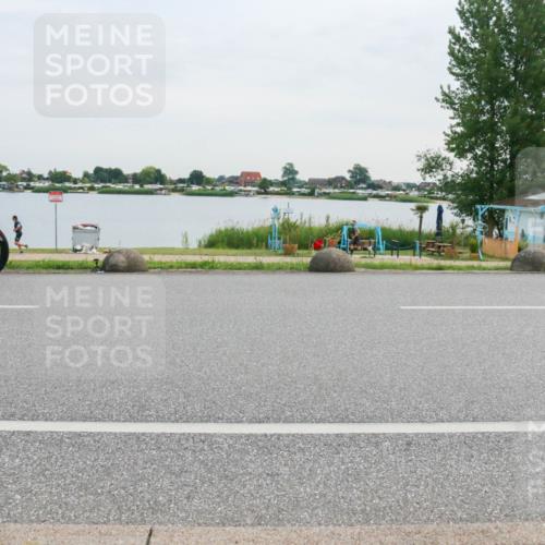 15.06.2025 - 27. Vierlanden-Triathlon H.Heesch http://msf.ph/oto/8036673 15.06.2025 10:49:28 Radfahren 74 meine-sportfotos.de