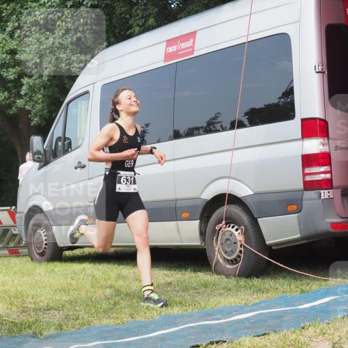 21.06.2025 - 27. Vierlanden-Triathlon KatJ http://msf.ph/oto/8036773 15.06.2025 11:26:08 Schwimmen  meine-sportfotos.de