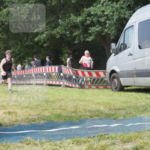 21.06.2025 - 27. Vierlanden-Triathlon KatJ http://msf.ph/oto/8036799 15.06.2025 11:26:25 Schwimmen  meine-sportfotos.de