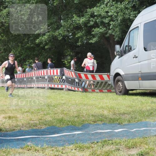 21.06.2025 - 27. Vierlanden-Triathlon KatJ http://msf.ph/oto/8036805 15.06.2025 11:26:25 Schwimmen  meine-sportfotos.de