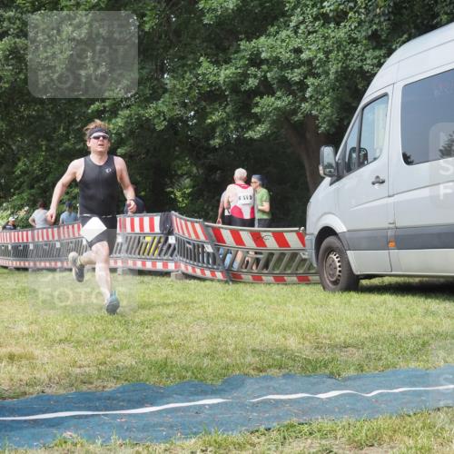 21.06.2025 - 27. Vierlanden-Triathlon KatJ http://msf.ph/oto/8036830 15.06.2025 11:26:26 Schwimmen  meine-sportfotos.de