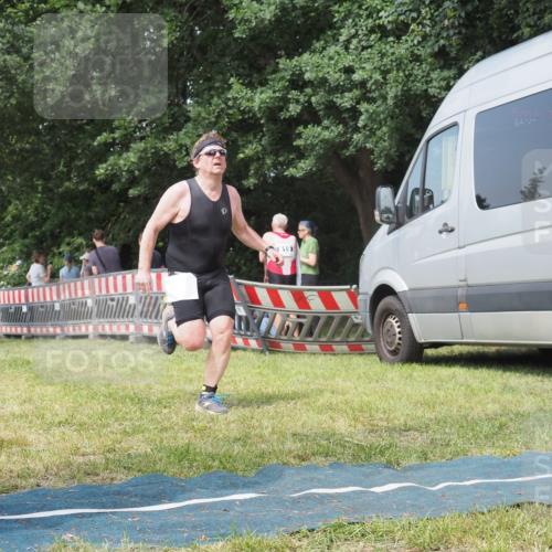21.06.2025 - 27. Vierlanden-Triathlon KatJ http://msf.ph/oto/8036846 15.06.2025 11:26:26 Schwimmen  meine-sportfotos.de