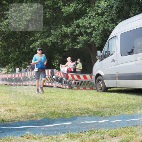 21.06.2025 - 27. Vierlanden-Triathlon KatJ http://msf.ph/oto/8036924 15.06.2025 11:26:35 Schwimmen  meine-sportfotos.de