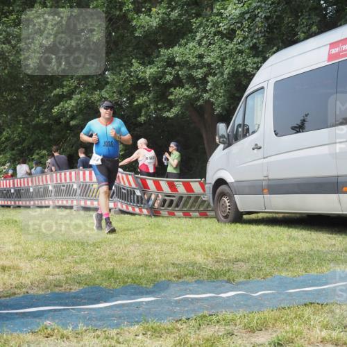 21.06.2025 - 27. Vierlanden-Triathlon KatJ http://msf.ph/oto/8036942 15.06.2025 11:26:36 Schwimmen  meine-sportfotos.de