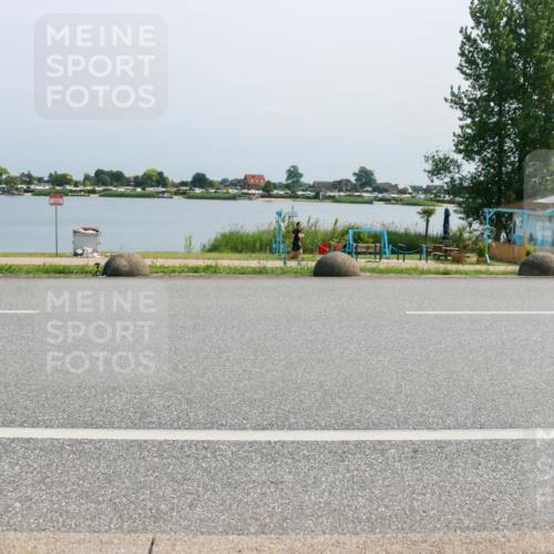 21.06.2025 - 27. Vierlanden-Triathlon H.Heesch http://msf.ph/oto/8036962 15.06.2025 11:47:05 Radfahren 647, 696, 710, 734, 763, 831 meine-sportfotos.de