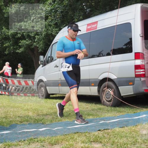 21.06.2025 - 27. Vierlanden-Triathlon KatJ http://msf.ph/oto/8036995 15.06.2025 11:26:37 Schwimmen  meine-sportfotos.de
