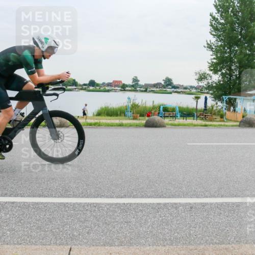 15.06.2025 - 27. Vierlanden-Triathlon H.Heesch http://msf.ph/oto/8037182 15.06.2025 10:50:25 Radfahren 36 meine-sportfotos.de