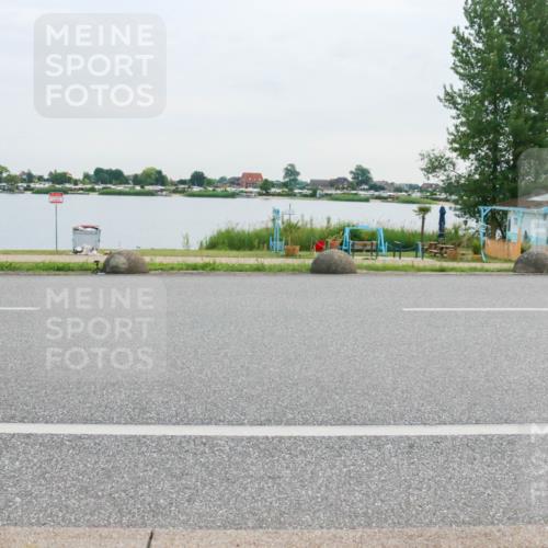 15.06.2025 - 27. Vierlanden-Triathlon H.Heesch http://msf.ph/oto/8037363 15.06.2025 10:51:56 Radfahren 23, 545 meine-sportfotos.de