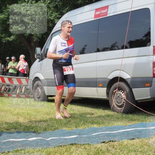 21.06.2025 - 27. Vierlanden-Triathlon KatJ http://msf.ph/oto/8037422 15.06.2025 11:28:05 Schwimmen  meine-sportfotos.de