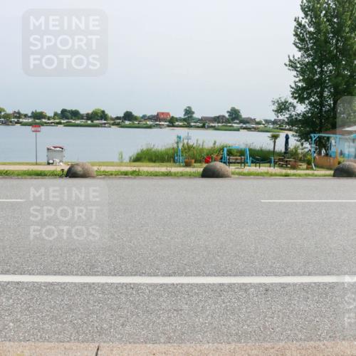 21.06.2025 - 27. Vierlanden-Triathlon H.Heesch http://msf.ph/oto/8037603 15.06.2025 11:47:18 Radfahren 717, 787 meine-sportfotos.de