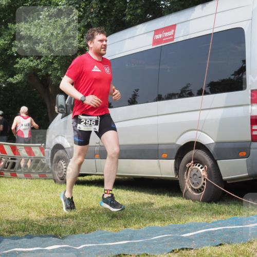 21.06.2025 - 27. Vierlanden-Triathlon KatJ http://msf.ph/oto/8037646 15.06.2025 11:28:24 Schwimmen 883 meine-sportfotos.de