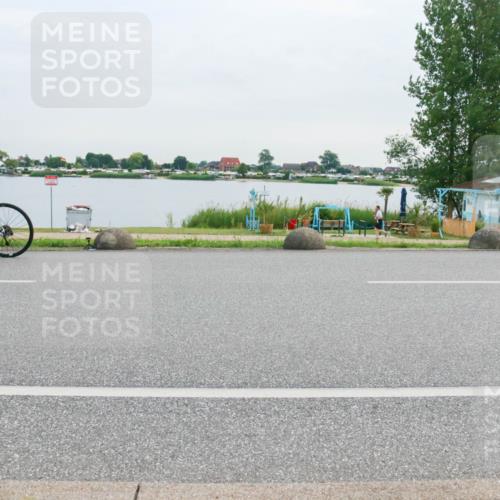 15.06.2025 - 27. Vierlanden-Triathlon H.Heesch http://msf.ph/oto/8037782 15.06.2025 10:53:23 Radfahren 68, 143, 169 meine-sportfotos.de