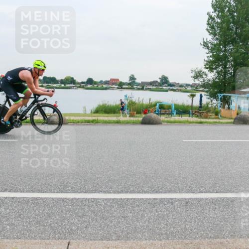 15.06.2025 - 27. Vierlanden-Triathlon H.Heesch http://msf.ph/oto/8037795 15.06.2025 10:53:40 Radfahren 70, 113, 181, 201, 290 meine-sportfotos.de