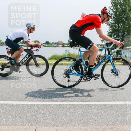 21.06.2025 - 27. Vierlanden-Triathlon H.Heesch http://msf.ph/oto/8037854 15.06.2025 11:47:49 Radfahren 82, 108, 706, 829 meine-sportfotos.de