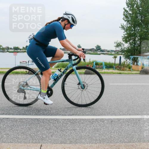 15.06.2025 - 27. Vierlanden-Triathlon H.Heesch http://msf.ph/oto/8037916 15.06.2025 10:54:09 Radfahren 69, 85, 362, 509, 565, 585, 622, 631 meine-sportfotos.de