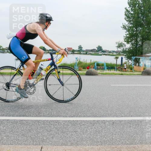 15.06.2025 - 27. Vierlanden-Triathlon H.Heesch http://msf.ph/oto/8037968 15.06.2025 10:54:26 Radfahren 123, 635 meine-sportfotos.de