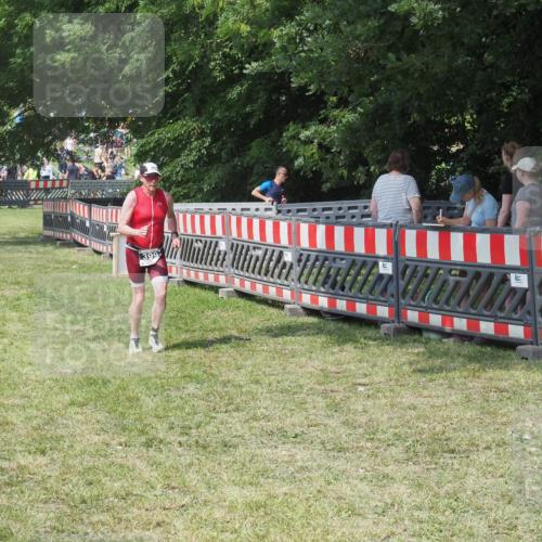 21.06.2025 - 27. Vierlanden-Triathlon KatJ http://msf.ph/oto/8038078 15.06.2025 11:31:53 Schwimmen  meine-sportfotos.de